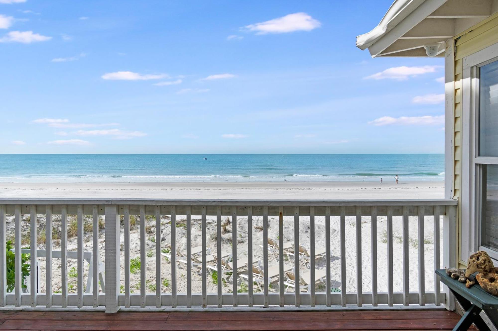 Sand Glo Villas Indian Rocks Beach Exterior photo
